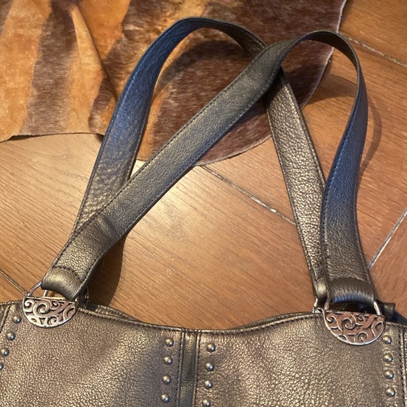 Pewter colored Brighton purse. Top and side pockets have magnetic closure. - Picture 11 of 11